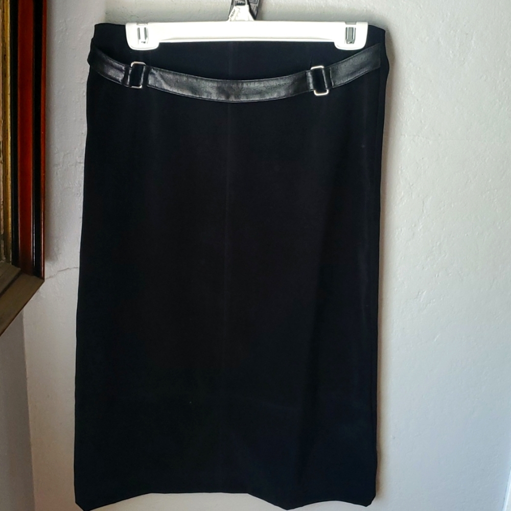 Black pencil skirt